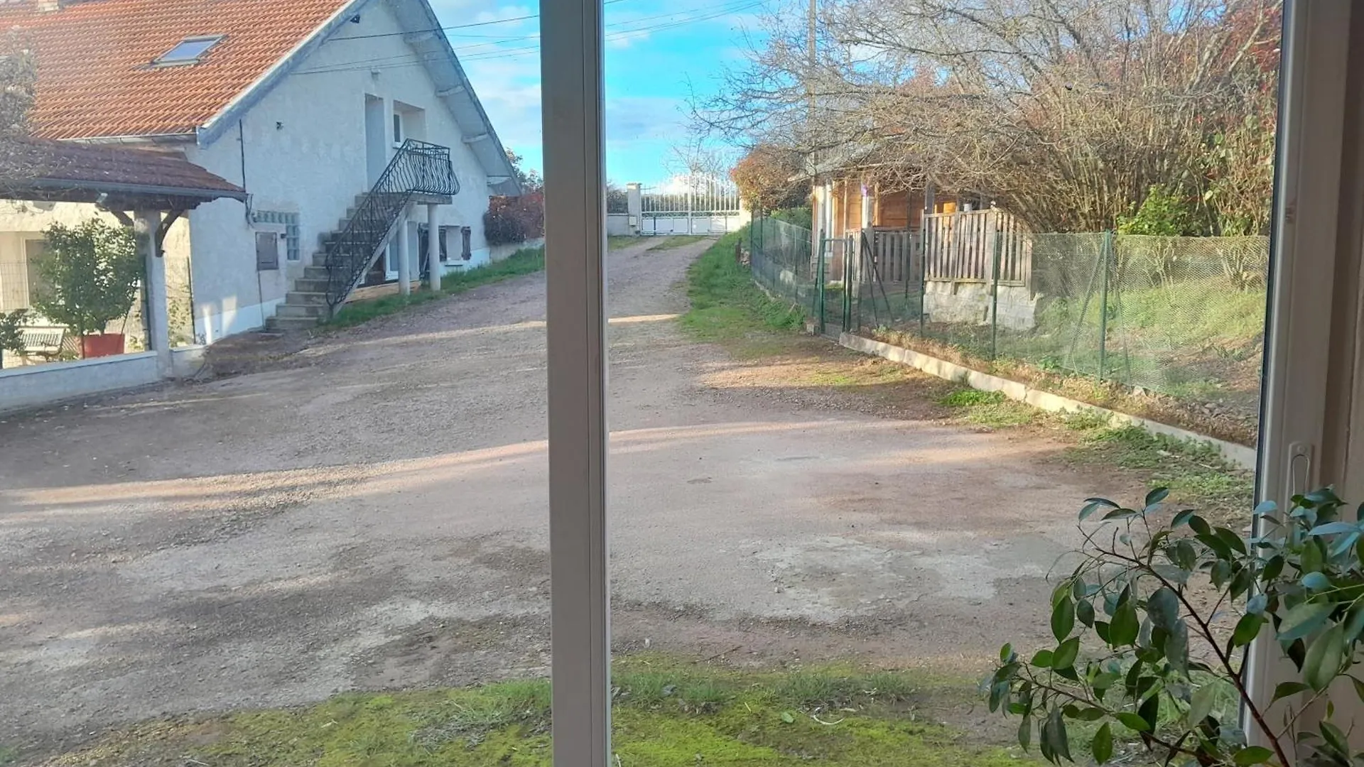Chambres D Hotes Au P'Tit Bonheur Campagnard Jarnosse Bed & Breakfast