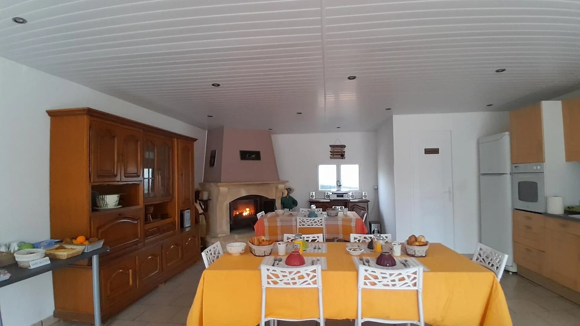 Chambres D Hotes Au P'Tit Bonheur Campagnard Jarnosse