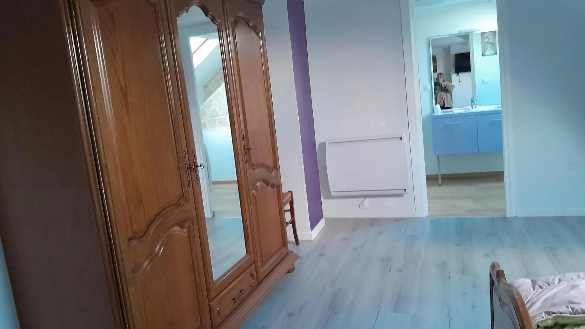 Chambres D Hotes Au P'Tit Bonheur Campagnard Jarnosse Bed & Breakfast